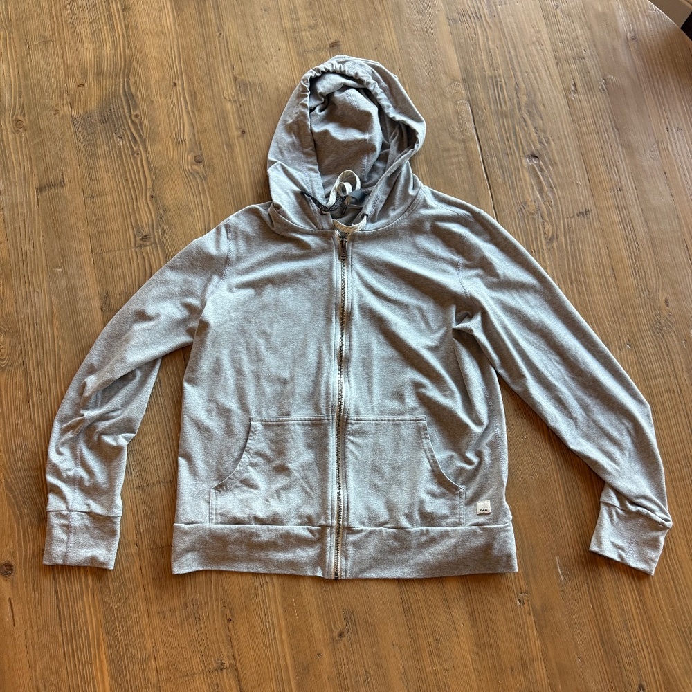 Vuori Halo Performance Hoodie - Medium - Light Grey
